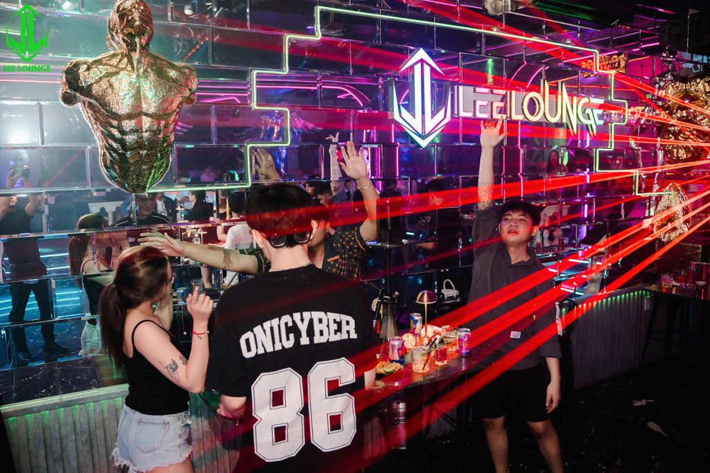 lee lounge tay ninh