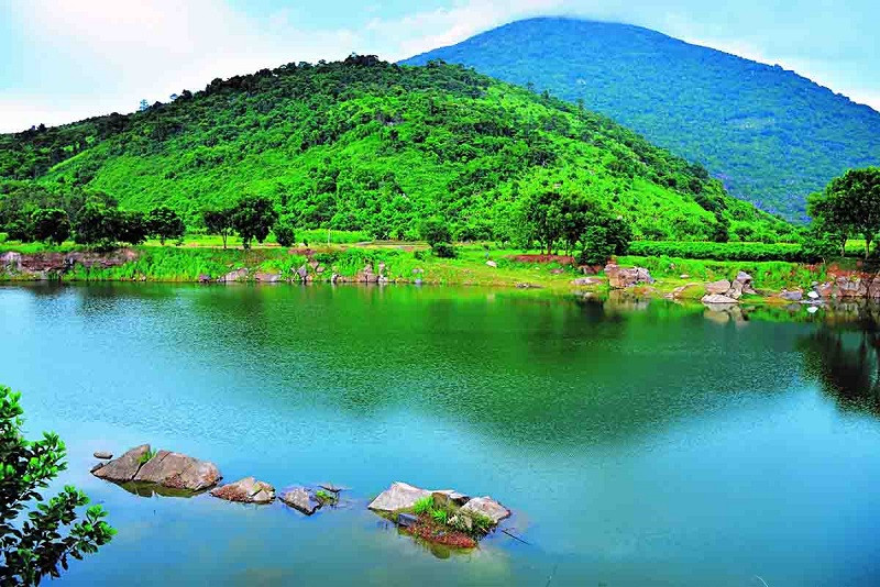 Top Địa Điểm Du Lịch Gần Núi Bà Đen Tây Ninh