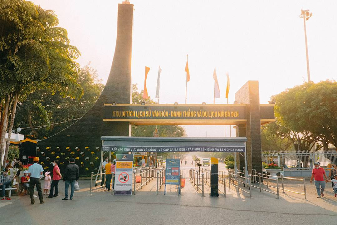 du lịch núi bà đen